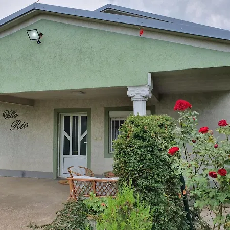 Villa Rio - Obronci Fruske Gore *